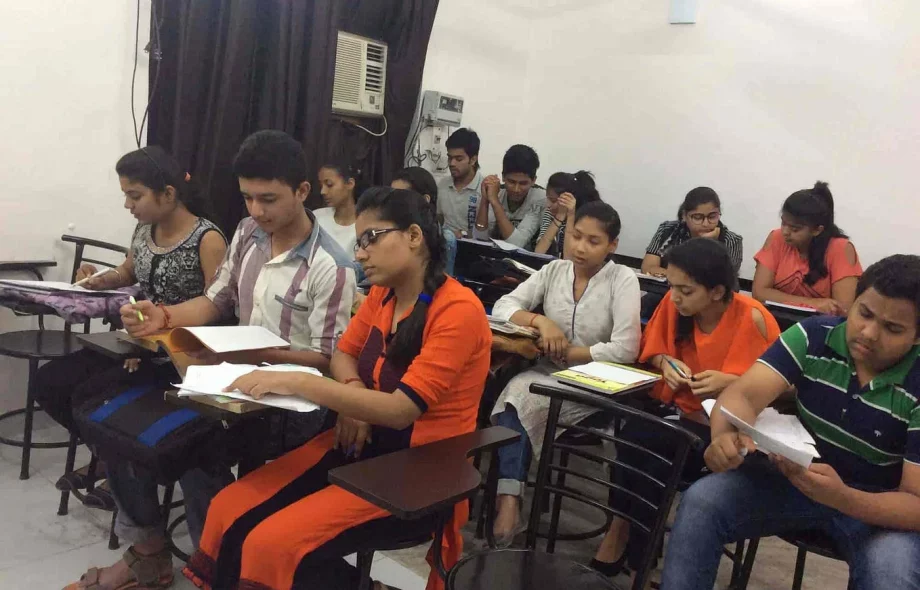 Top CA Foundation Coaching Classes in Allahabad