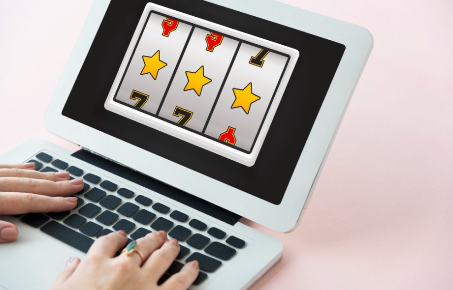 How to Build the Ultimate Online Casino Experience from Scratch